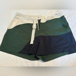 Outdoor Voices Shorts Women's Medium Green Black Rectrek Colorblock 3” Hiking
